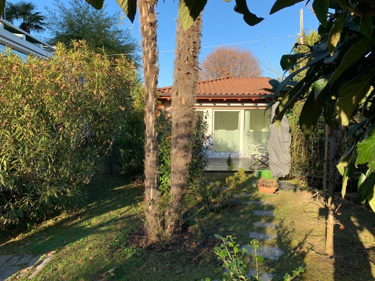 Casabella-Lago Maggiore Lesa Exterior photo
