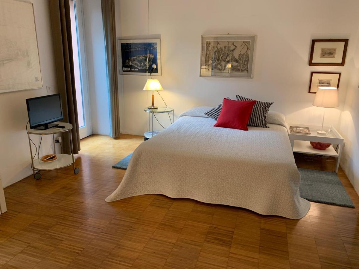 Casabella-Lago Maggiore Lesa Exterior photo